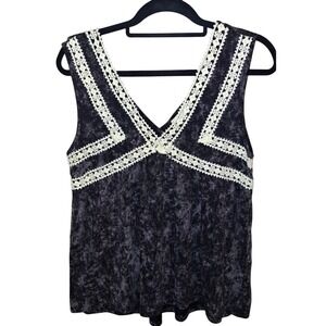 Entro Women's Size Medium Tank Top Black & White Lace Trim Travel Lightweight